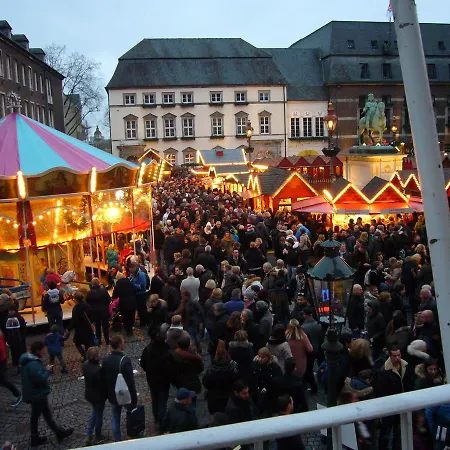 Mit Dachterrasse - Bei Curth Klingen - Teilen Sie Uns Ihre Ankunfszeit Mit Oda ve Kahvaltı