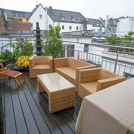Mit Dachterrasse - Bei Curth Klingen - Teilen Sie Uns Ihre Ankunfszeit Mit Bed and breakfast 4*