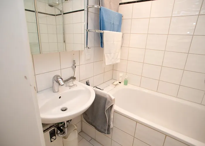 Mit Dachterrasse - Bei Curth Klingen - Teilen Sie Uns Ihre Ankunfszeit Mit 4*