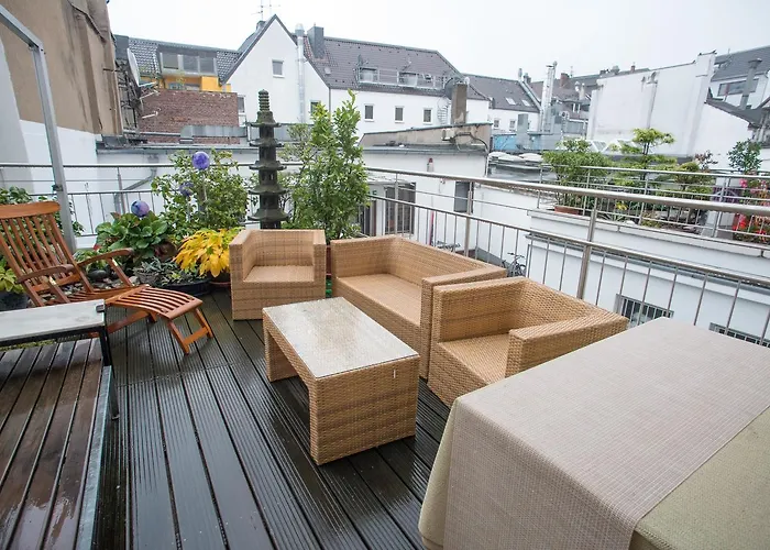 Mit Dachterrasse - Bei Curth Klingen - Teilen Sie Uns Ihre Ankunfszeit Mit Couette-café